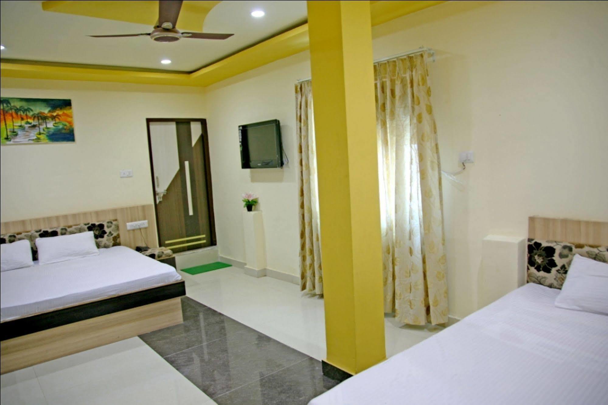 Oyo 2061 Hotel New Holiday Inn Adžmér Exteriér fotografie